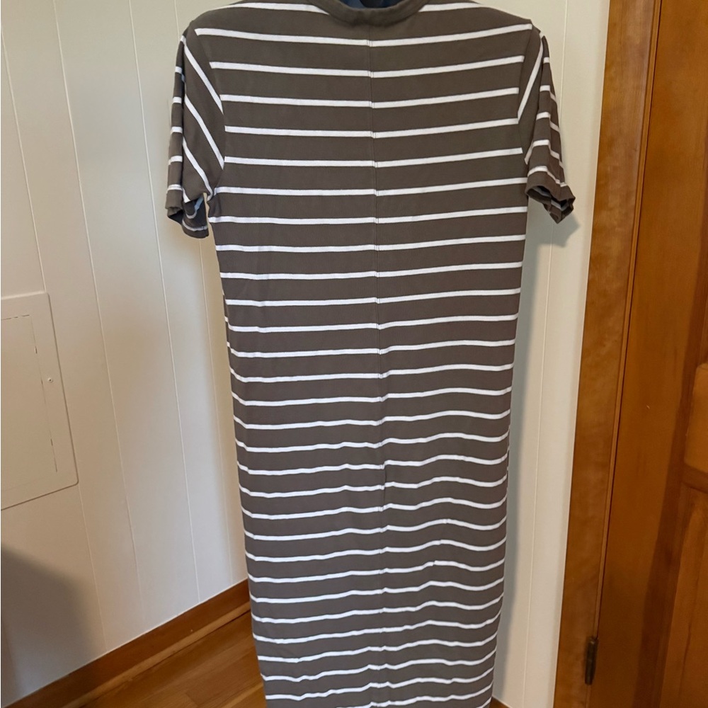 AYR maxi t shirt dress, brown with white stripes, size xs
